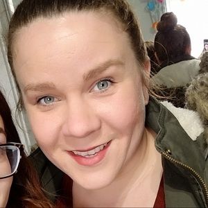 Meet your Posher, Robin